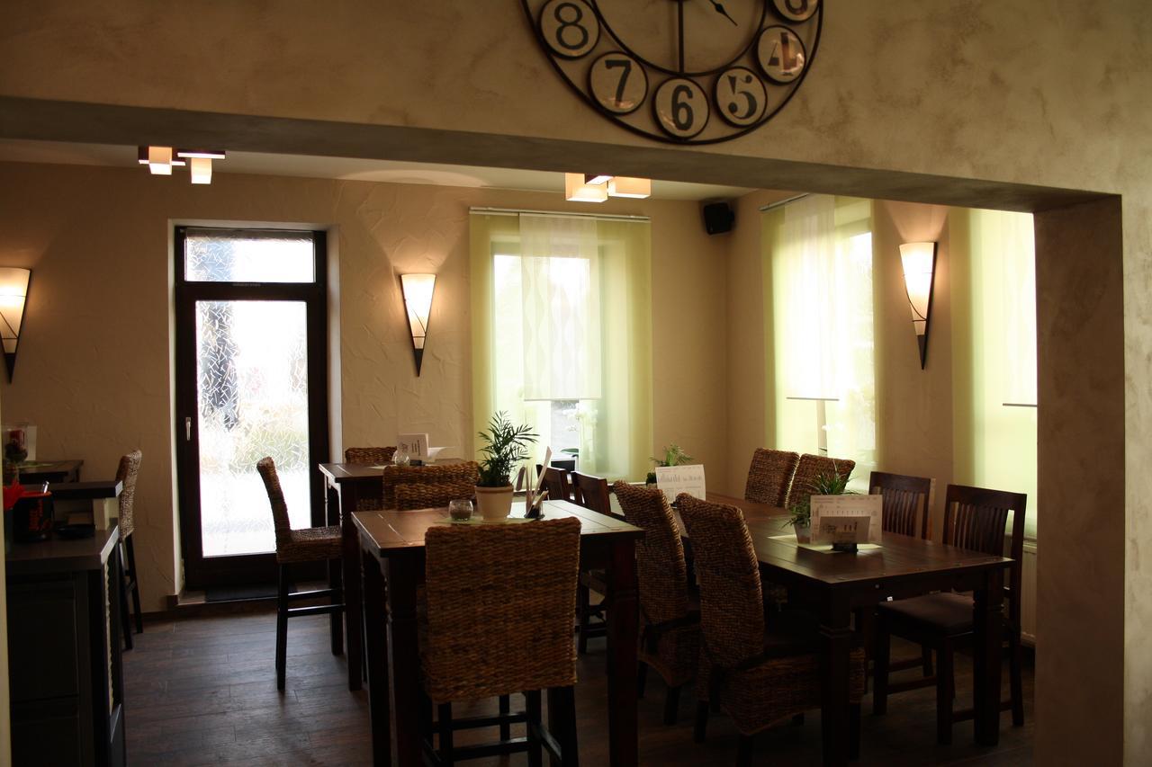 Hotel - Bistro - 3-Eck Merchweiler Экстерьер фото