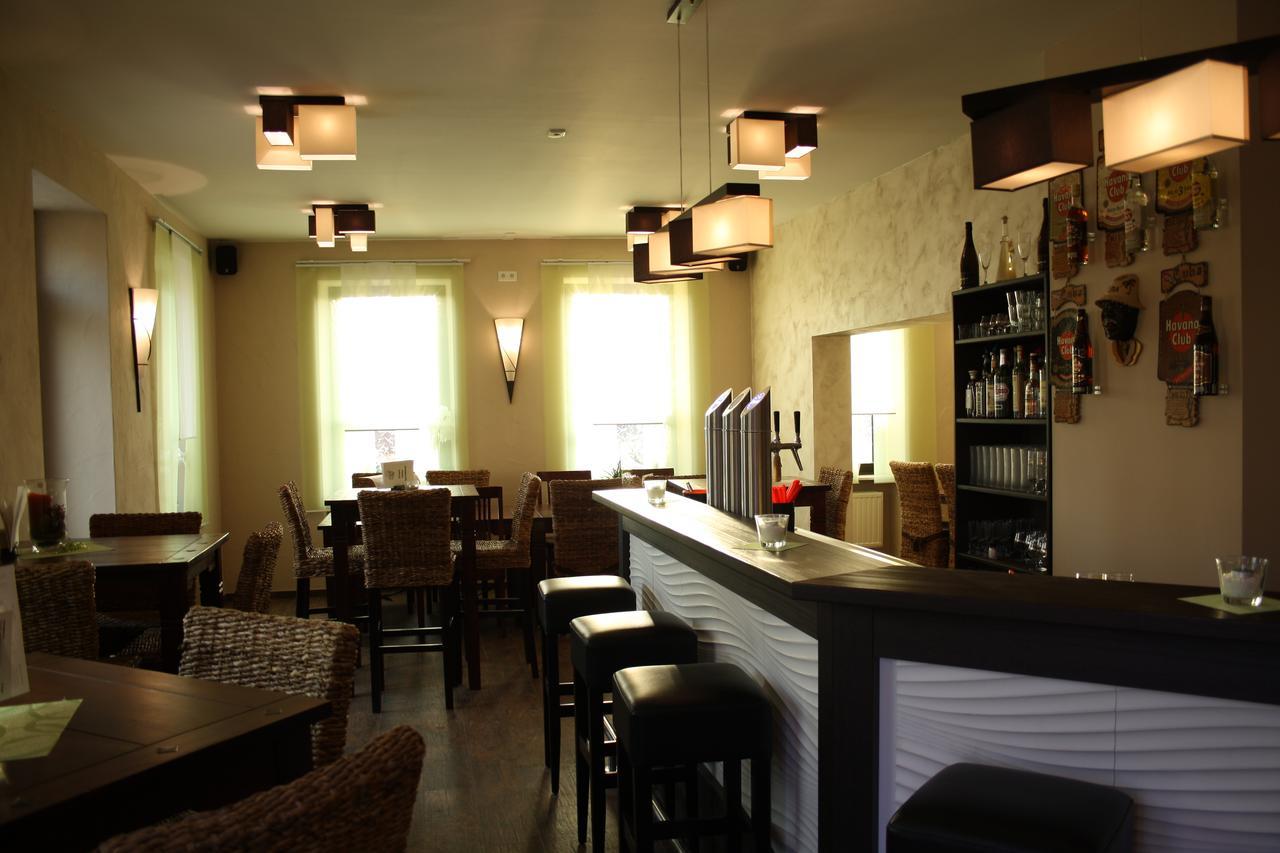 Hotel - Bistro - 3-Eck Merchweiler Экстерьер фото
